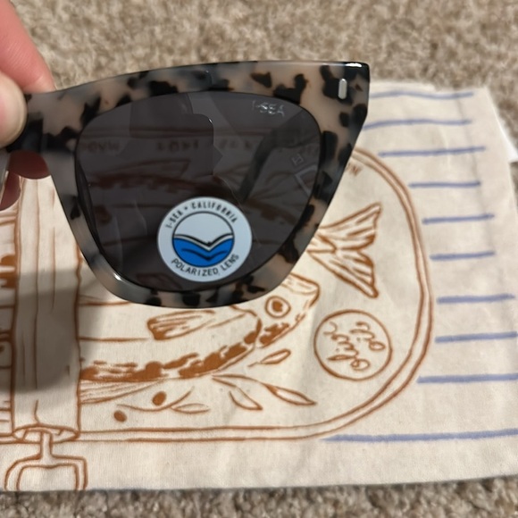 Free People Lexi Polarized Sunglasses NWT - Picture 9 of 9